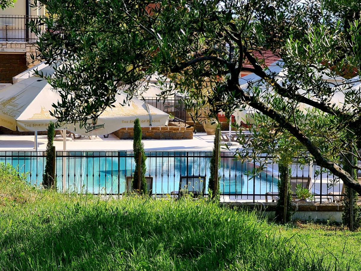 Guest House Stara Sola Korte Exterior foto